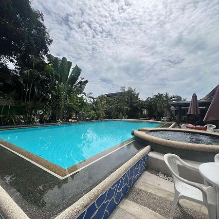 Ice Bear Bar & Tourist Inn Dauis Luaran gambar