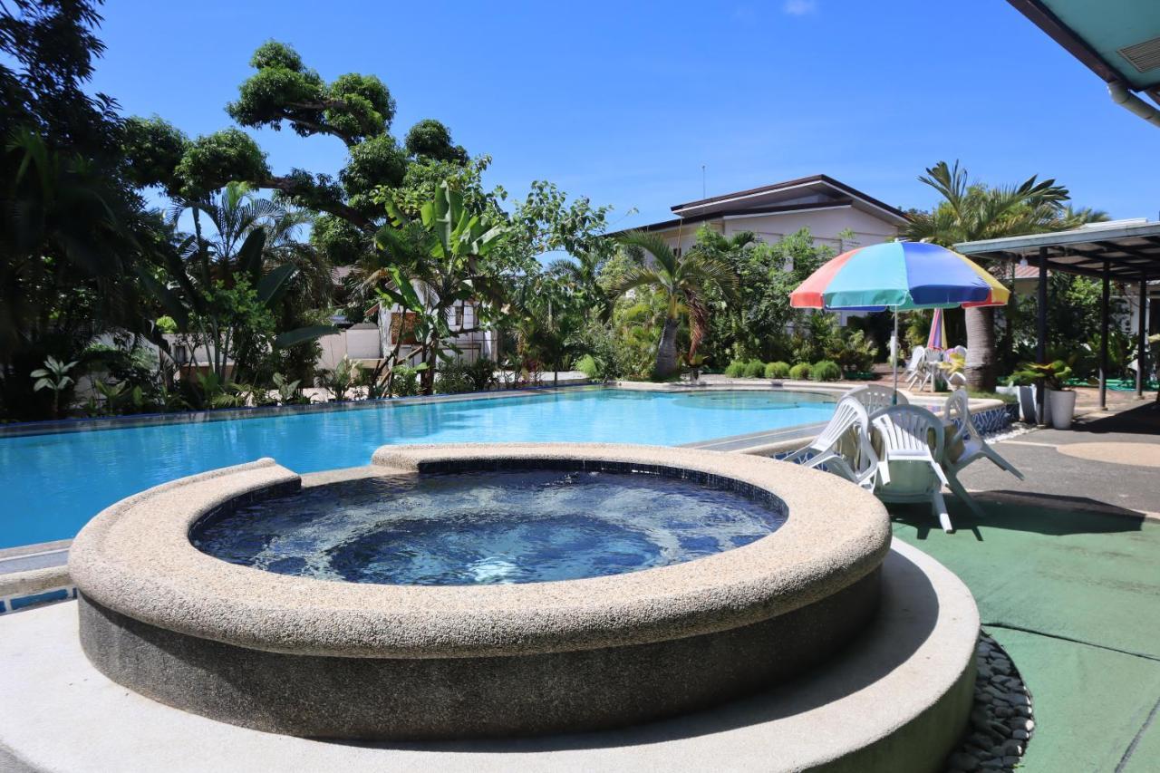 Ice Bear Bar & Tourist Inn Dauis Luaran gambar