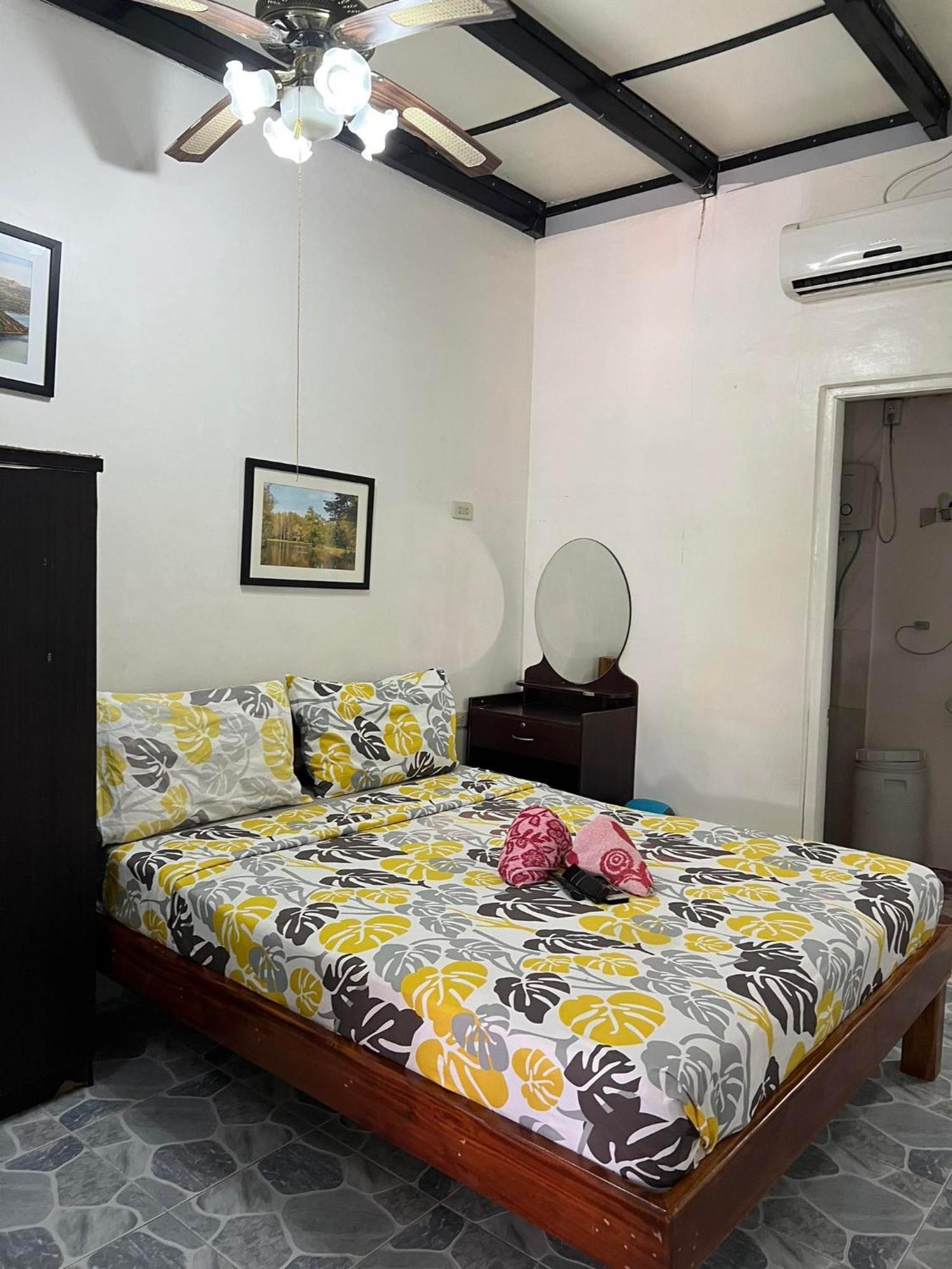 Ice Bear Bar & Tourist Inn Dauis Luaran gambar